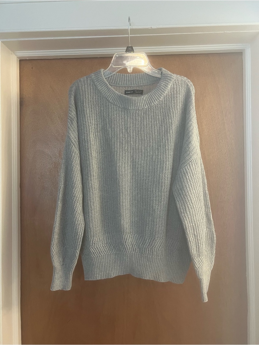 SHEIN Women’s Light Gray Crew Neck Long Sleeve Knit Sweater
